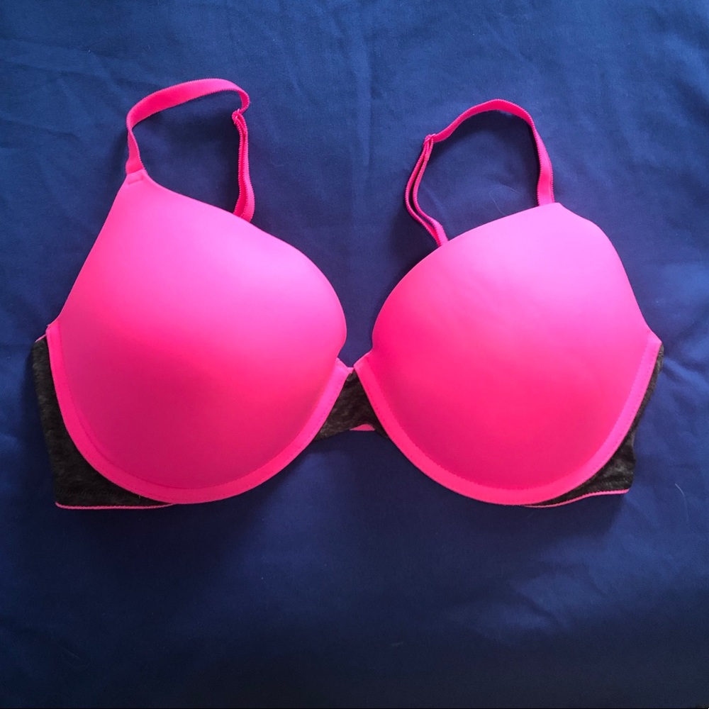 PINK push-up bra